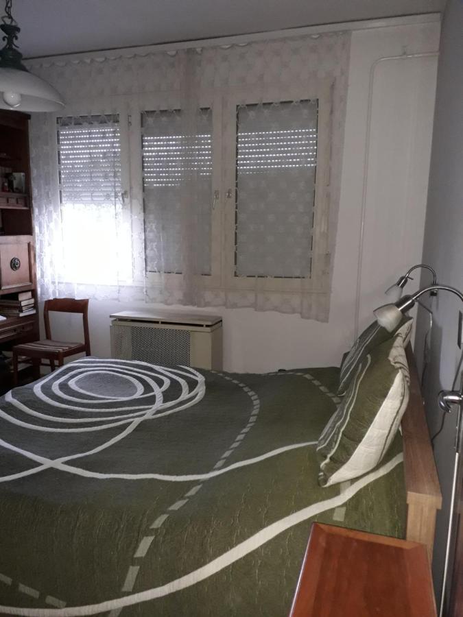 Annika Apartman Егер Екстериор снимка
